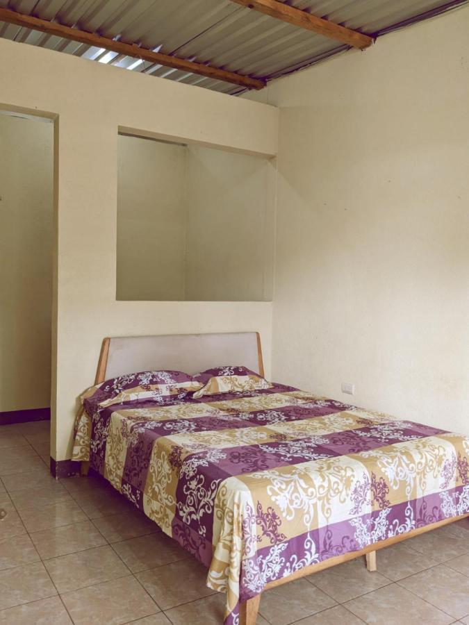 Tika' Aaj Mini-Hotelサン・ペドロ・ラ・ラグーナ エクステリア 写真